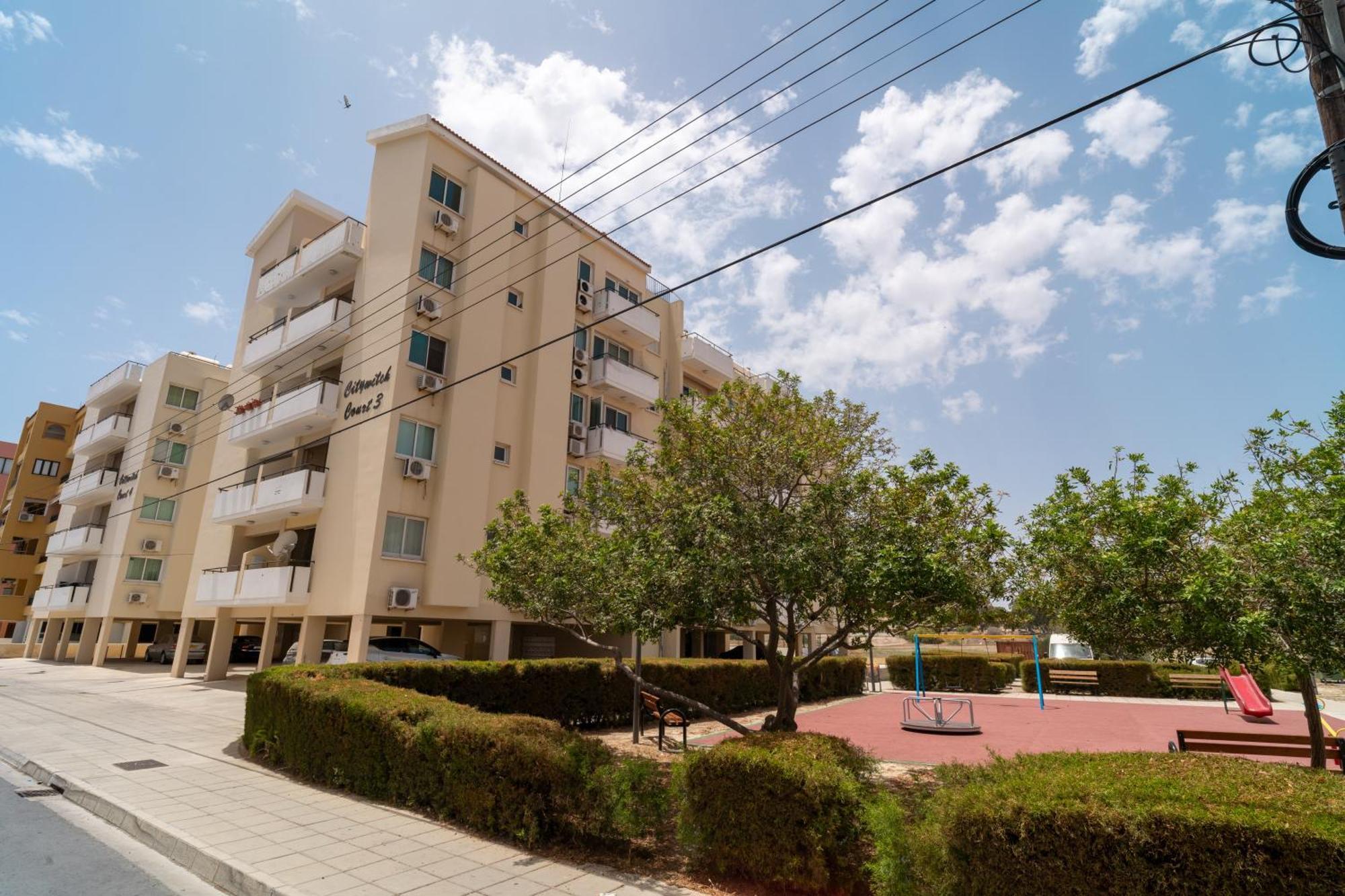 דירות לרנקה Blu Mackenzie 1 Bdr Flat With Pool מראה חיצוני תמונה